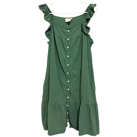 Universal Thread Dresses & Skirts - 2/$30 Universal Thread Green Sleeveless Button Front Dress with Pockets Size M